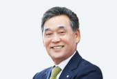 김기홍 JB금융그룹 회장 자사주 추가 매입...총 16만주로 7대 금융지주 회장 중 최다 보유