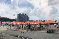 [K-바캉스 탐방①] 삼양식품과 한강수영장이 만났을 때