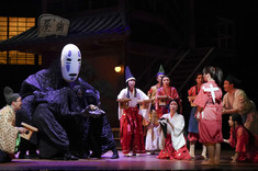 [문화현장①] 지브리 ‘센과 치히로’의 아날로그 마법, 국내에도 통했다