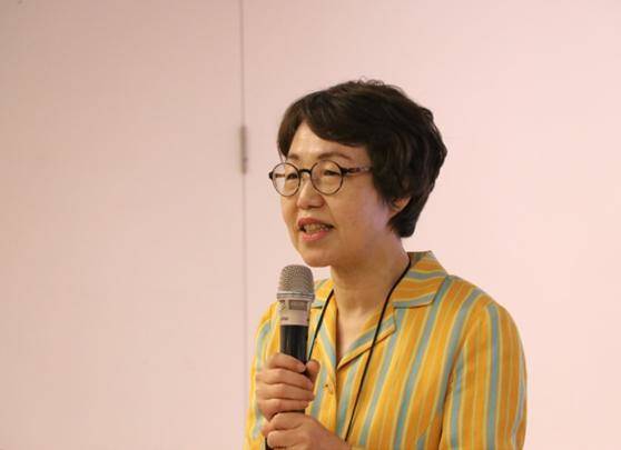 더불어민주당 권미혁 국회의원이 지난 16일 서울시NPO지원센터 2기 '잘하고, 자라다' 행사에 참석해 인사말을 하는 모습. (사진=더불어민주당 권미혁 국회의원 블러그)