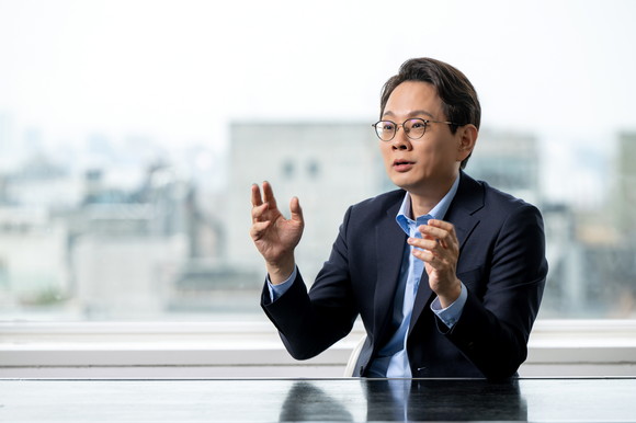 [리더&CEO] 방경만 KT&G 사장, ‘K-담배’ 앞세워 ‘6조 클럽’ 입성