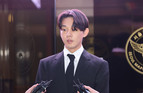 유아인, 영장 기각된 이유... 음료병 맞고 불쾌한 표정짓기도
