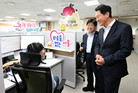오세훈 서울시장, 2일 추석 연휴 앞두고 ‘120다산콜센터’ 방문