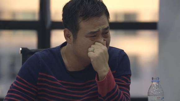 2015년 KB금융의 바이럴 광고. 아버지와 자식의 관계에 대해 생각해보게 하는 영상으로 공개 23일만에 1천만 뷰를 돌파하며 화제가 됐다. (사진 = 광고 화면 캡처)