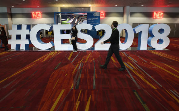 세계 최대 규모의 소비자 가전 전시회인 'CES 2018'(Consumer Electronics Show 2018)이 1월 9일부터 12일까지 미국 라스베이거스 컨벤션센터에서 펼쳐졌다. (사진 = 연합뉴스)